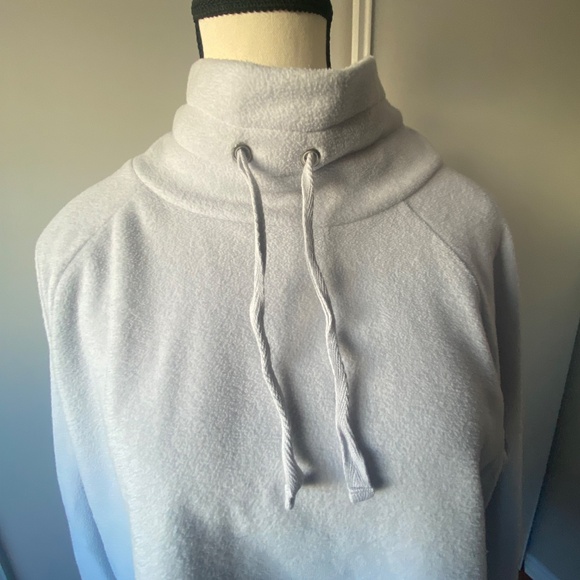Soft fleece sweater - Picture 2 of 5